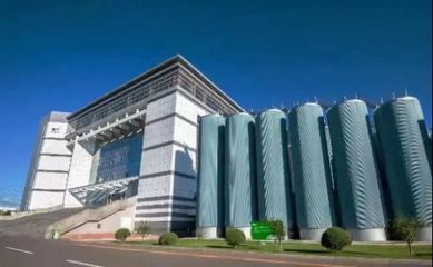 刘强东:公司要成为大家最后的依靠;阿里巴巴今日正式挂牌港交所;反对破产重组方案,贾跃亭被疑藏匿财产.