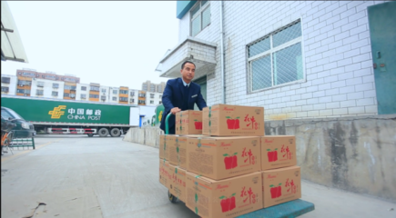 真诚服务 创新发展 --窦双荣劳模创新工作室先进事迹